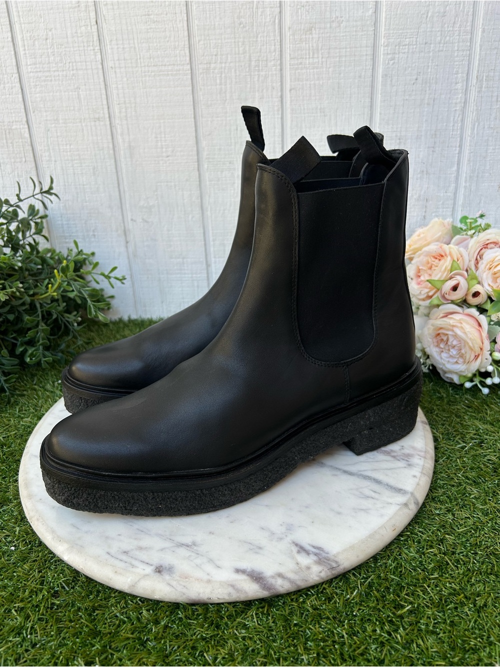 Loeffler Randall
Reggie Rubber Sole Chelsea Boots black 
$450 Sz  11.5 US 11 new - Picture 12 of 16